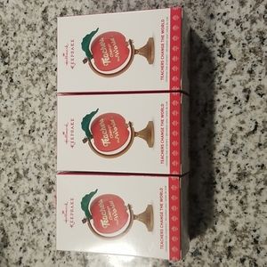 Hallmark Teacher Ornament 2017